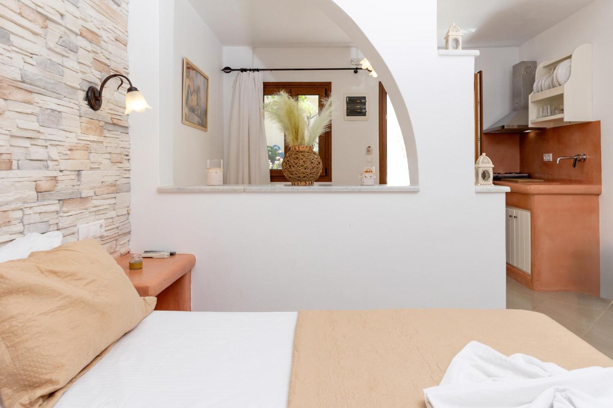 Maria'S Residence Agia Anna  Ngoại thất bức ảnh
