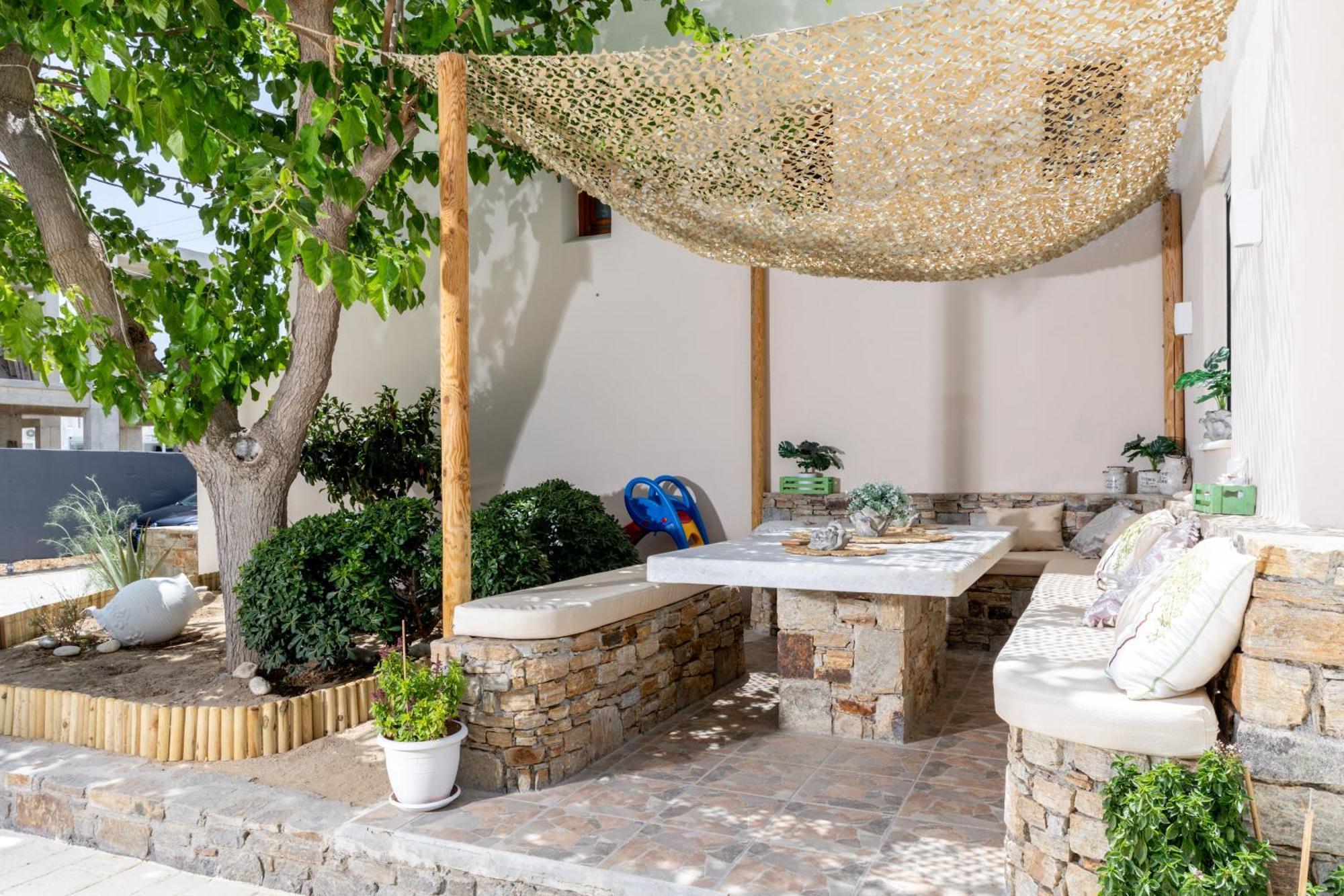 Maria'S Residence Agia Anna  Ngoại thất bức ảnh